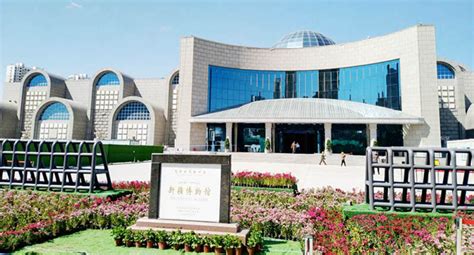 ¡El Xinjiang Regional Museum: Una Ventana al Pasado y un Tesoro para Exploradores Curiosos!