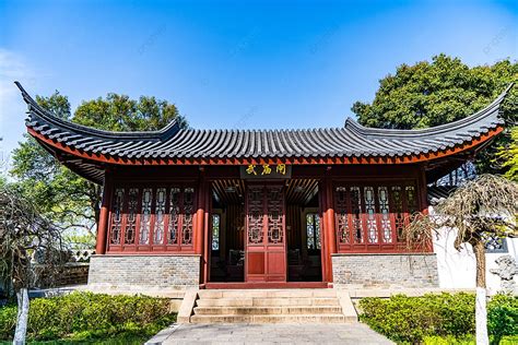  ¡Sumérgete en la Historia con el Templo del Cielo Azul de Nanyang!