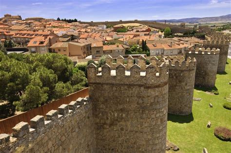  El Castillo de Gaya: Una Fortaleza Histórica que Despierta la Imaginación